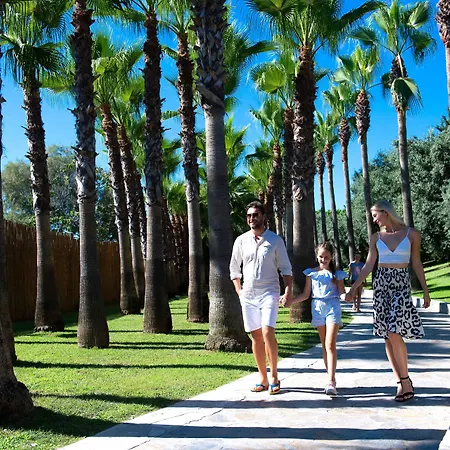 Miramare Queen Hotel