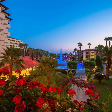 Miramare Queen Hotel 5*