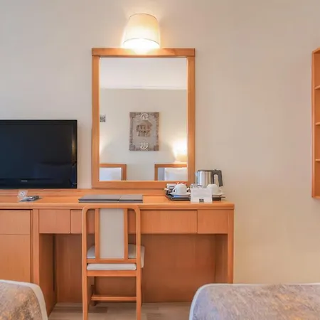 Hotel Miramare Queen 5*